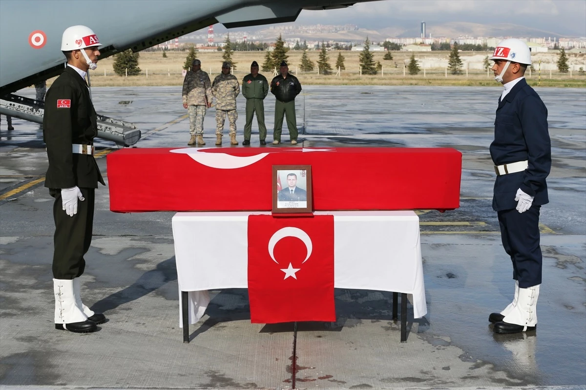Konya'da düşen askeri eğitim uçağındaki şehit için tören düzenlendi